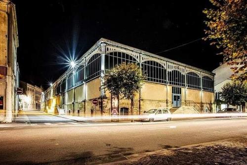 Közeli látványosságok, Studio X O #Hyper-centre #Netflix in Cognac Közeli látványosságok, Studio X O #Hyper-centre #Netflix in Cognac
