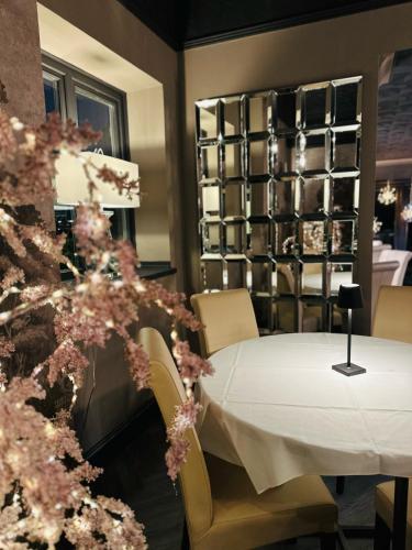 Restaurant, The Q Hotel in Isle of Wight Restaurant, The Q Hotel in Isle of Wight