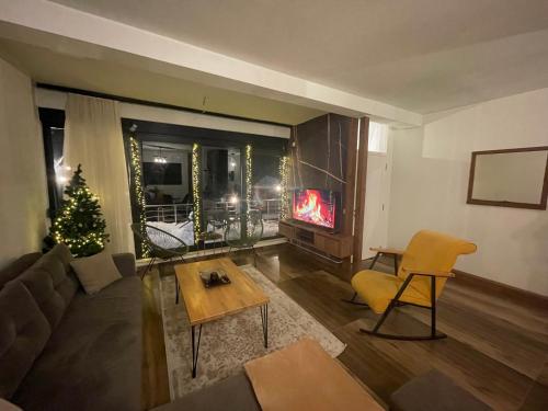 Zajednički dnevni boravak / prostorija s TV-om, Bonvillas Riverside Apartments - Large Terrace With Forest View - Brezovica in Prevalle Zajednički dnevni boravak / prostorija s TV-om, Bonvillas Riverside Apartments - Large Terrace With Forest View - Brezovica in Prevalle