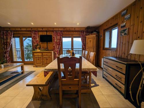 Chalet 3 étoiles avec sauna près de La Bresse - FR-1-589-18 (Chalet 3 etoiles avec sauna pres de La Bresse - FR-1-589-18) in Basse Sur Le Rupt Chalet 3 étoiles avec sauna près de La Bresse - FR-1-589-18 (Chalet 3 etoiles avec sauna pres de La Bresse - FR-1-589-18) in Basse Sur Le Rupt