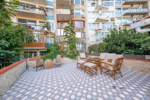 陽台/露台, The Kosk -5Br Villa with Turkish Bath- City Centre in 伊斯坦堡 陽台/露台, The Kosk -5Br Villa with Turkish Bath- City Centre in 伊斯坦堡