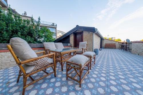 陽台/露台, The Kosk -5Br Villa with Turkish Bath- City Centre in 伊斯坦堡 陽台/露台, The Kosk -5Br Villa with Turkish Bath- City Centre in 伊斯坦堡