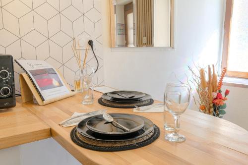La Suite Neuvilloise in Neuville-sur-Saone La Suite Neuvilloise in Neuville-sur-Saone