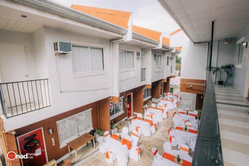 Balcony/terrace, Ashley and Bill's Suites 'N Garden Hotel and Vacation Homes in Carcar City Balcony/terrace, Ashley and Bill's Suites 'N Garden Hotel and Vacation Homes in Carcar City