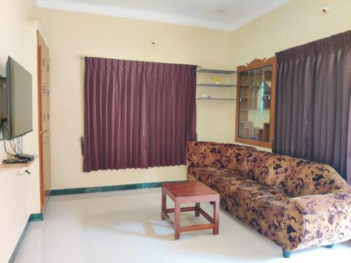 luxury home in Vadavalli in Vadavalli luxury home in Vadavalli in Vadavalli