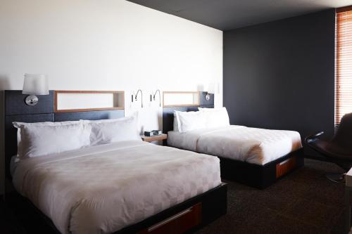 Hôtel Alt Quartier DIX30 in Brossard Hôtel Alt Quartier DIX30 in Brossard
