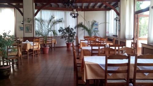 Restaurant, Rodopi Hotel in Komotini Restaurant, Rodopi Hotel in Komotini