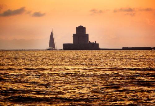 This photo about Ulysses Hotel shared on HyHotel.com