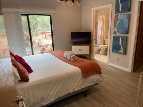 Sedona Magnificence with Fire Table