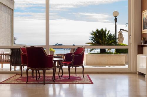 Hotel Palas in Petrovac Hotel Palas in Petrovac