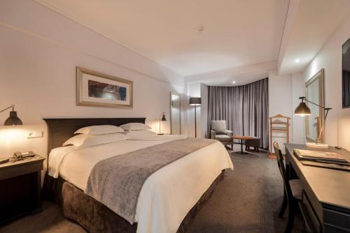 Hotel Avenida in מפוטו Hotel Avenida in מפוטו