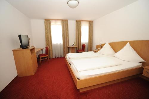 This photo about Scharmerhof shared on HyHotel.com