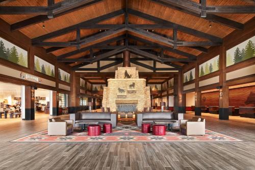 Lobby, Great Wolf Lodge Manteca in Manteca (CA) Lobby, Great Wolf Lodge Manteca in Manteca (CA)