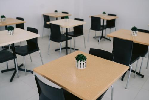 Facilities, Cris Inn-Tagum in Tagum Facilities, Cris Inn-Tagum in Tagum