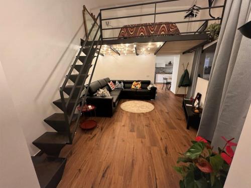 Domus Miraculi: Casa storica nel cuore di Napoli