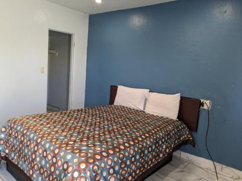 Green spot motel in Victorville Green spot motel in Victorville