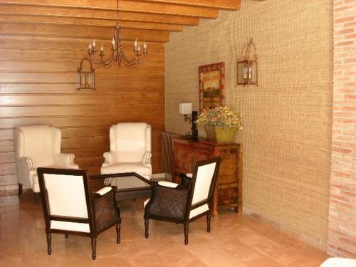 Lobby, Hotel Villa de Canfranc in Aisa Lobby, Hotel Villa de Canfranc in Aisa