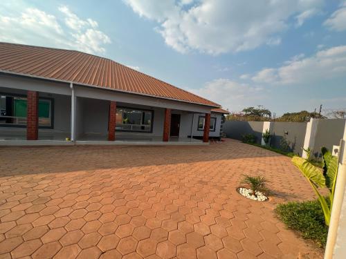 Lemajy Apartments - Flat 1 in Solwezi Lemajy Apartments - Flat 1 in Solwezi
