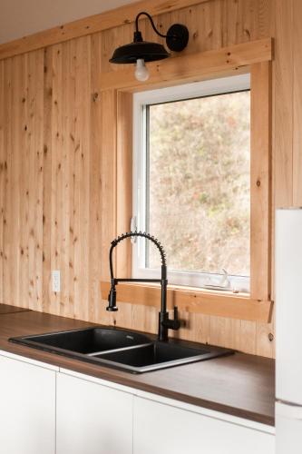 Le Martin Pecheur 2 à 4 personnes (Le Martin Pecheur 2 a 4 personnes) in Nouvelle (QC) Le Martin Pecheur 2 à 4 personnes (Le Martin Pecheur 2 a 4 personnes) in Nouvelle (QC)