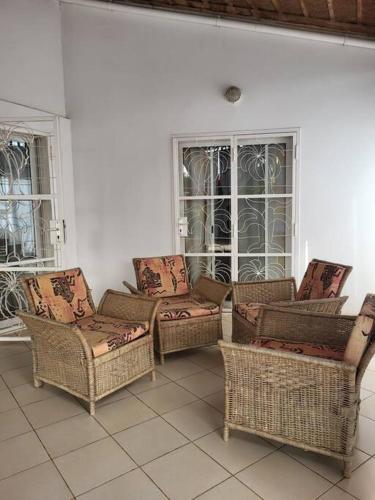 Villa Mandel Nafio, Haus mit Garten nahe dem Atlantik in Ouoran Villa Mandel Nafio, Haus mit Garten nahe dem Atlantik in Ouoran