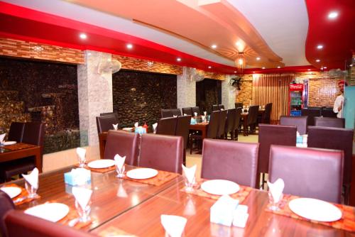 Mir Continental Hotel in ムザファラバード Mir Continental Hotel in ムザファラバード
