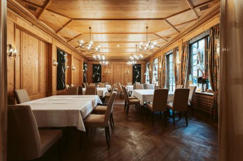 Restoran, Hotel Goldene Sonne in Landshut Restoran, Hotel Goldene Sonne in Landshut