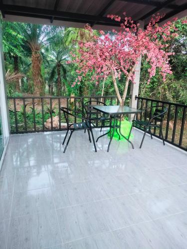 Baan Namthip Homestay Trang บ้านน้าทิพย์ โฮมสเตย์ตรัง in Si Kao Baan Namthip Homestay Trang บ้านน้าทิพย์ โฮมสเตย์ตรัง in Si Kao