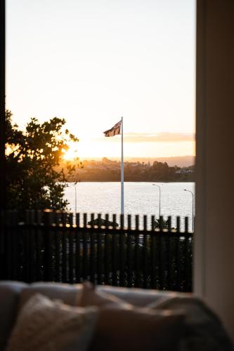 View, Harbour Haven - A Sunset Oasis! in Tauranga View, Harbour Haven - A Sunset Oasis! in Tauranga