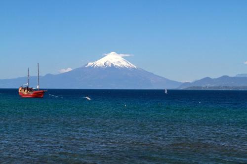 This photo about Departamento Costanera Puerto Varas shared on HyHotel.com