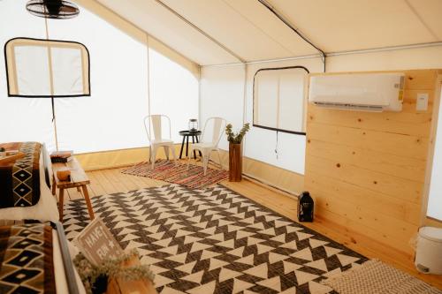 設施, Glamping Tents 2 Queens at Lake Guntersville State Park in 崗特斯維爾 (AL) 設施, Glamping Tents 2 Queens at Lake Guntersville State Park in 崗特斯維爾 (AL)