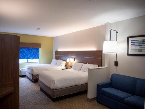 Holiday Inn Express & Suites Greenville Airport By IHG in Greenville (SC) Holiday Inn Express & Suites Greenville Airport By IHG in Greenville (SC)