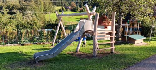 Dischhof in Biederbach Dischhof in Biederbach