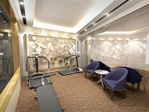 Fitness center, Lander Inn in Mongkok Fitness center, Lander Inn in Mongkok
