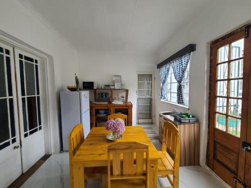 Bosberg Selah - Cosy 2-Bedroom Apartment with Mountain View in Somerset East Bosberg Selah - Cosy 2-Bedroom Apartment with Mountain View in Somerset East