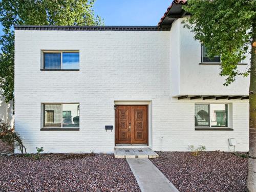 Scottsdaleking Ii -walk To Old Town 3 Bedroom