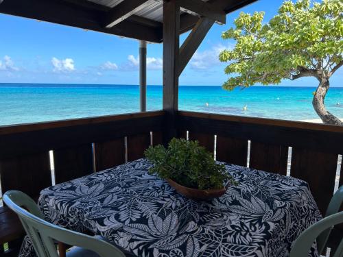 Balcony/terrace, Rangiroa Bliss in Rangiroa Balcony/terrace, Rangiroa Bliss in Rangiroa