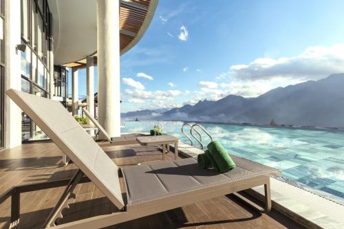 Basen, Lady Hill Sapa Resort in Sapa Basen, Lady Hill Sapa Resort in Sapa