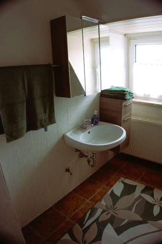 Ruhige, gemütliche Ferienwohnung in Zentrumsnähe (Ruhige, gemutliche Ferienwohnung in Zentrumsnahe) in Halberstadt Ruhige, gemütliche Ferienwohnung in Zentrumsnähe (Ruhige, gemutliche Ferienwohnung in Zentrumsnahe) in Halberstadt