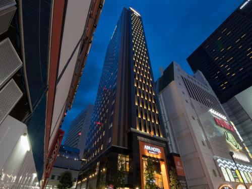 A szálláshely kívülről, APA Hotel Shinjuku-Kabukicho Tower in Tokió A szálláshely kívülről, APA Hotel Shinjuku-Kabukicho Tower in Tokió