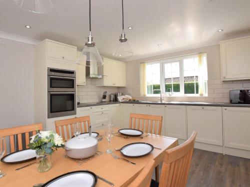 Fasilitas, 3 Bed in Fakenham 56661 in Whissonsett Fasilitas, 3 Bed in Fakenham 56661 in Whissonsett