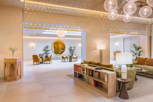 Lobby, Barcelo Carmen Granada in Granada Lobby, Barcelo Carmen Granada in Granada