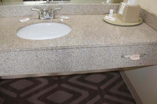 在meiguo.com看到的Tourway Inn的介绍图片