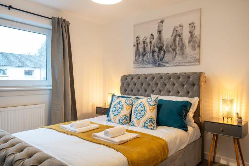Modern 4 Bed House-Free Parking in Livingston South Modern 4 Bed House-Free Parking in Livingston South