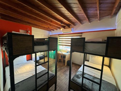 Paris Hostel in تيجوانا