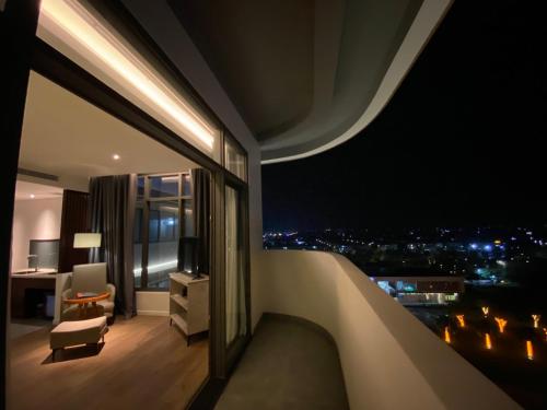 Khách sạn và Căn hộ dịch vụ NEWCC (NEWCC HOTEL AND SERVICED APARTMENT) in Quảng Ngãi Khách sạn và Căn hộ dịch vụ NEWCC (NEWCC HOTEL AND SERVICED APARTMENT) in Quảng Ngãi