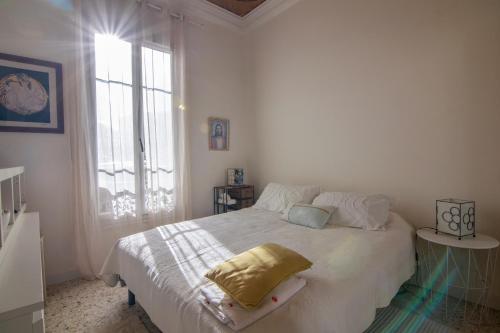 appartement dans maison de ville avec jardin