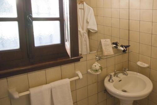 This photo about Estancia Estrella Federal shared on HyHotel.com