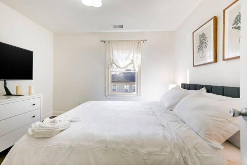 Amazing Location Spacious House