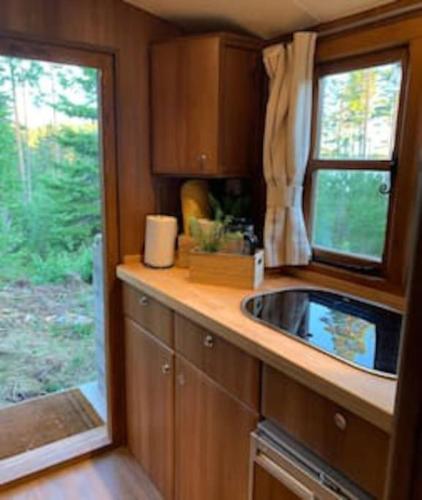 Off-grid minihus på Finnskogen. (Off-grid minihus pa Finnskogen.) in Kongsvinger Off-grid minihus på Finnskogen. (Off-grid minihus pa Finnskogen.) in Kongsvinger