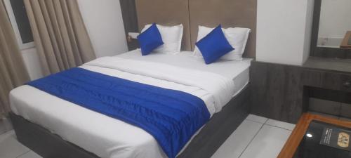 Hotel Adhunik Palace in Keonjhar Hotel Adhunik Palace in Keonjhar